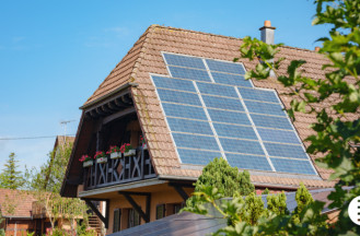 Cap a una llar descarbonitzada: la reducció d’emissions comença a casa